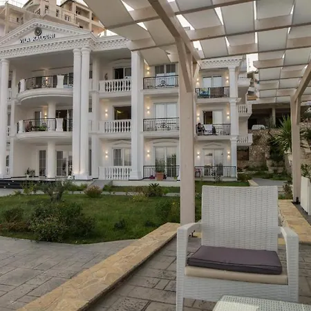 Villa Kalcuni Sarande מלון 4*