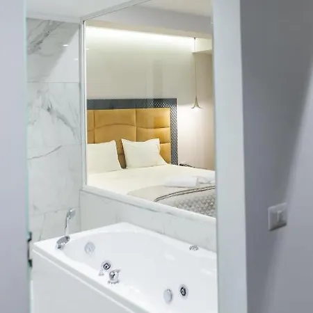 Villa Kalcuni Sarande 4* סרנדה